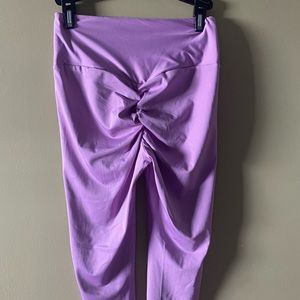 Scrunch bum leggings